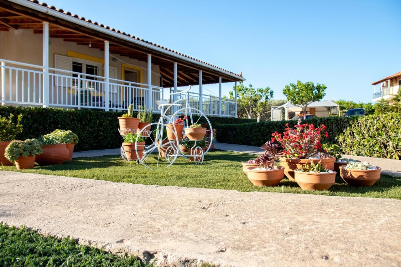 Fully Equipped Beach House At Pachia Ammos Plytra Εξωτερικό φωτογραφία