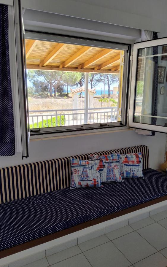 Fully Equipped Beach House At Pachia Ammos Plytra Εξωτερικό φωτογραφία