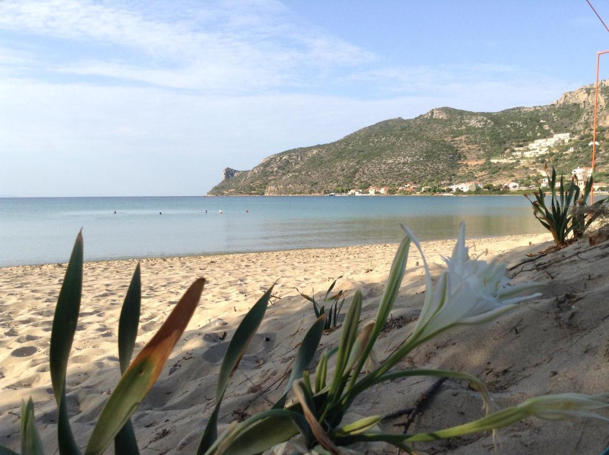 Fully Equipped Beach House At Pachia Ammos Plytra Εξωτερικό φωτογραφία